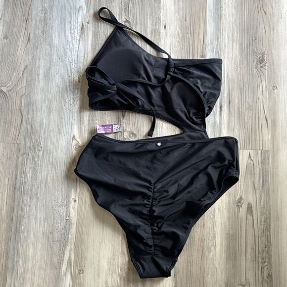 Adore Me Asymmetrical One Piece With Cutouts Size Large NWT - Picture 2 of 8